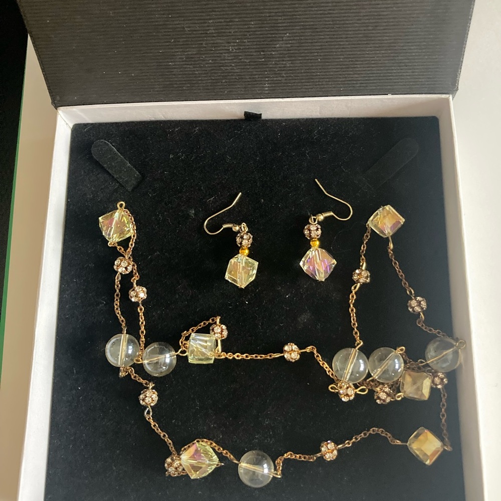 Vintage Gold and Crystal Jewelry Set in Gift Box